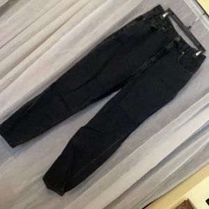 American Eagle black mom jeans!